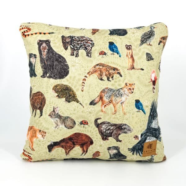 Cojines - Fauna Silvestre en las Montañas de Fuego - Día