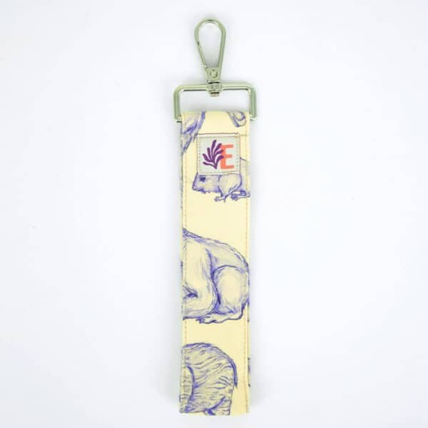 Llavero - Mamíferos de La Sierra, cuidadores de la armonía - Día