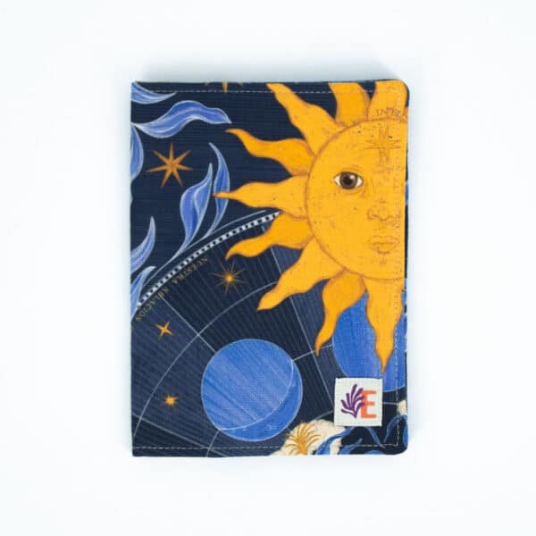 Porta Pasaporte - El Mundo Celeste, manifestación cíclica de la naturaleza - Noche