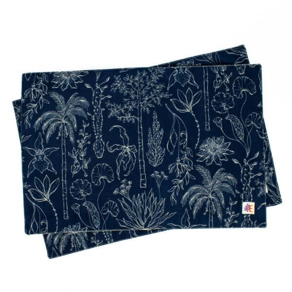 Individuales 2u - Vegetación de La Sierra, heterogénea, relacional y vital - Noche