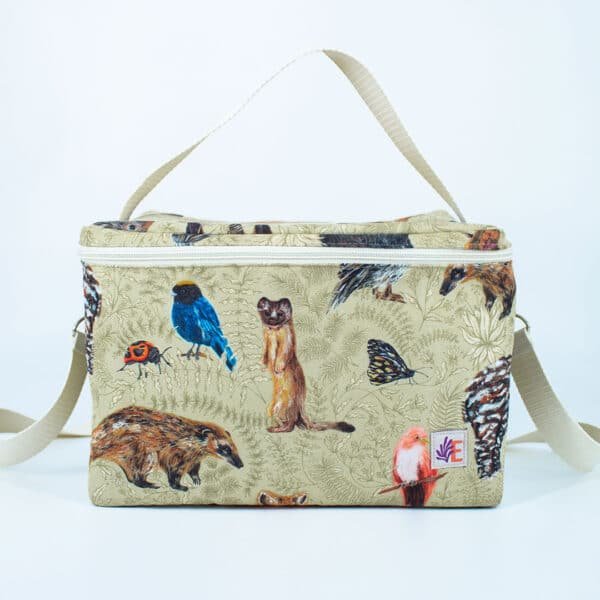 Lonchera - Fauna Silvestre en las Montañas de Fuego - Día